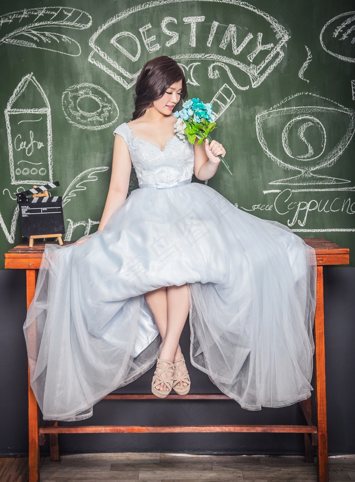 婚纱美女写真图片