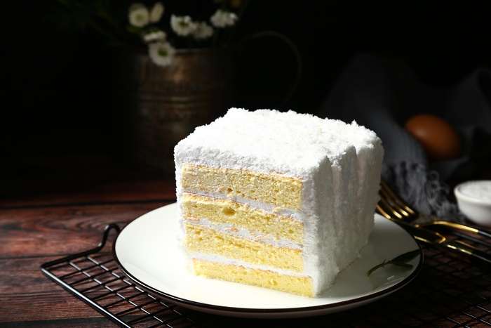 夏季促销雪山蛋糕