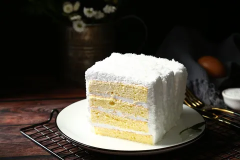 夏季促销雪山蛋糕 夏季促销雪山蛋糕