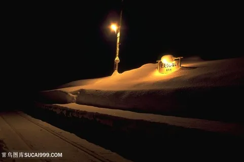 雪景木屋屋顶壁纸