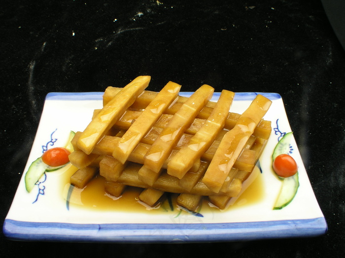 0233酱熏萝卜