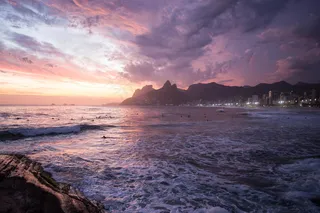 紫色黄昏大海风景图片