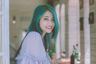 清新唯美可爱的女孩摄影图片