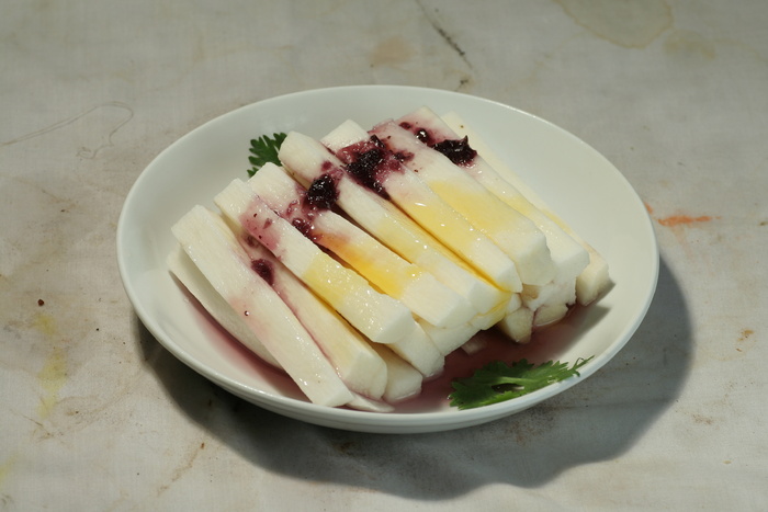 蓝梅山药8元
