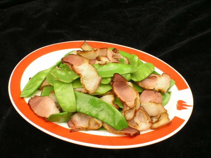 3047荷兰豆炒腊肉sdss