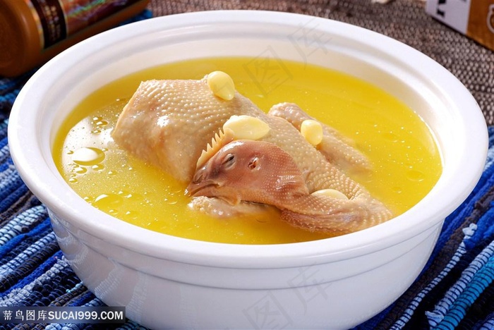 热白果炖鸡的美食图片