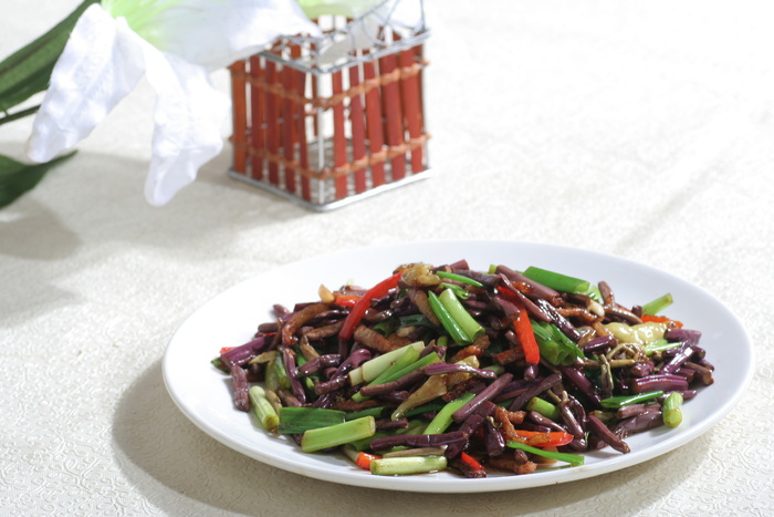 蕨菜肉丝 (1)