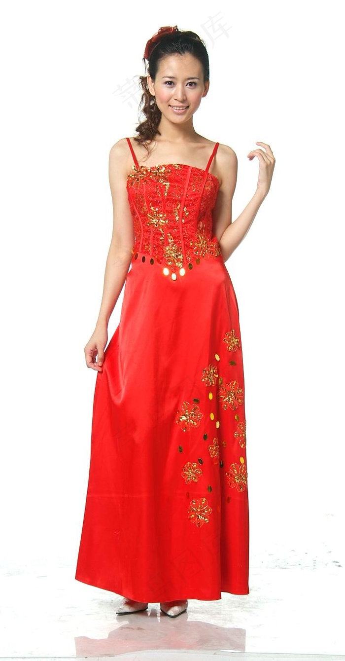 红色长款礼服