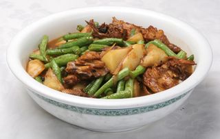 土鸡焖土豆豆角