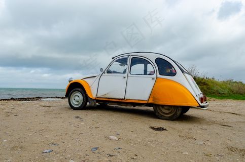 雪铁龙汽车图片