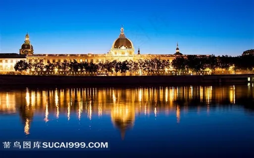 金碧辉煌的欧洲城市夜景 金碧辉煌的欧洲城市夜景