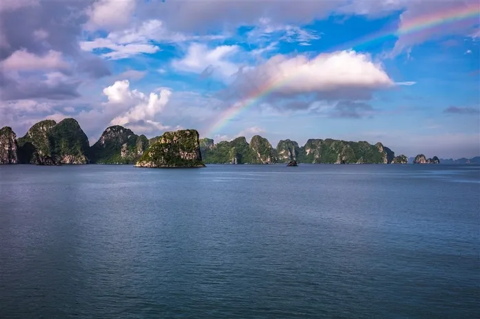 越南下龙湾风景图片