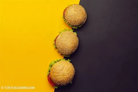 三个美味的汉堡高清图片