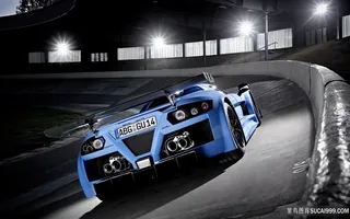 唯美蓝色跑车道路行驶图