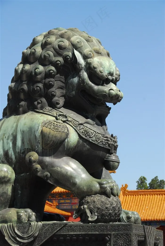 北京故宫紫禁城铜狮