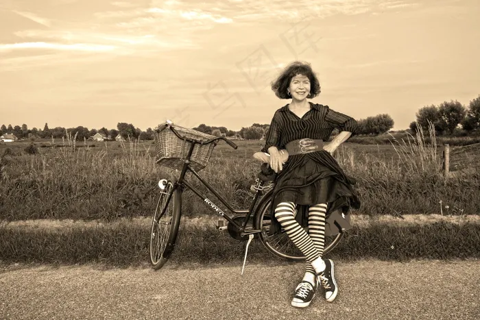 少妇复古摄影图片