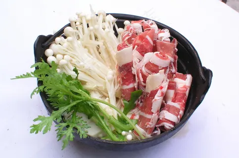 金菇肥牛锅   金菇肥牛锅