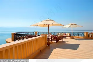 五星酒店阳台太阳伞