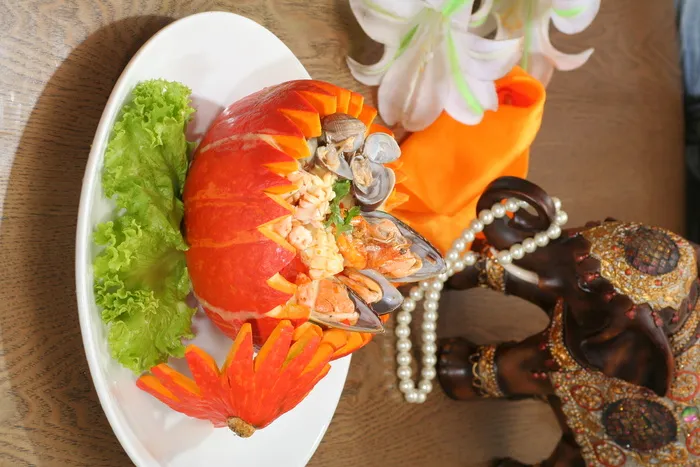 咖喱海鲜南瓜盅 (5)