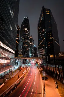灯火通明城市公路图片 灯火通明城市公路图片