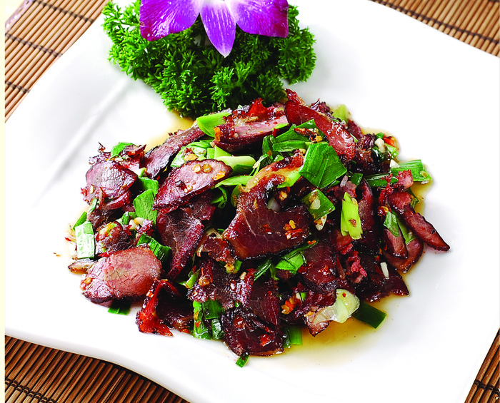 89XC-303蒜椒炒腊牛肉