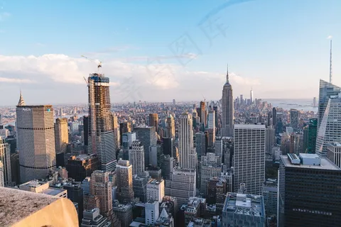 城市高楼林立图片 城市高楼林立图片