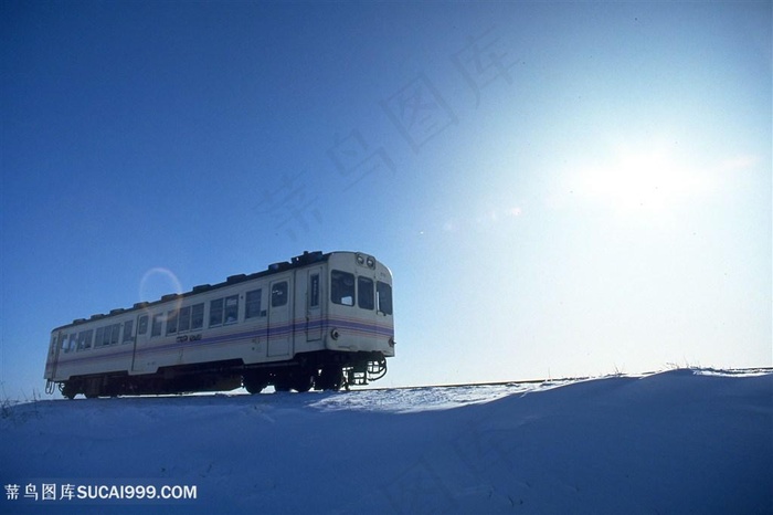 冬季雪景汽车风景画