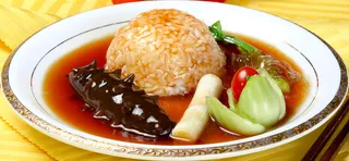 10 葱烧辽参 桥东大酒店