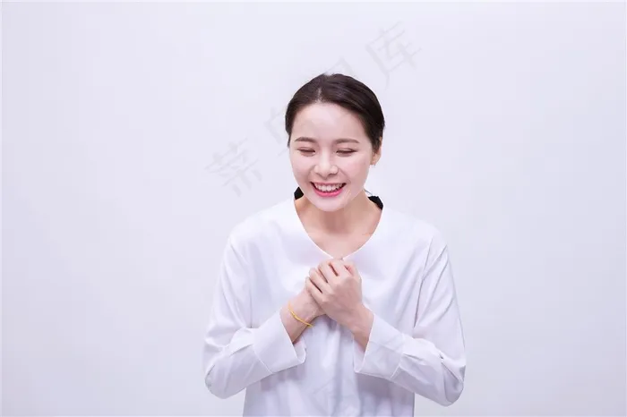 清新美女激动表情写真
