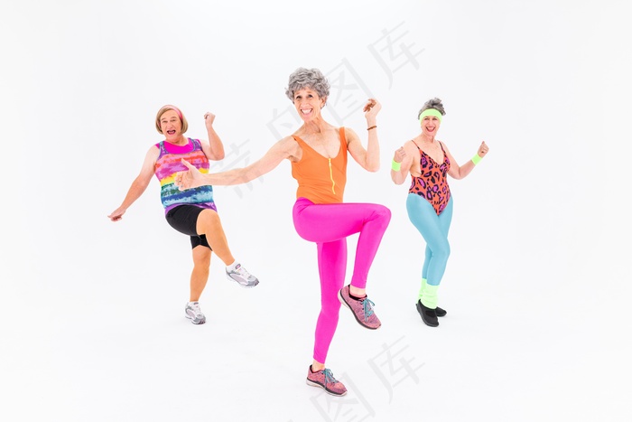 老年人健美操动作图片