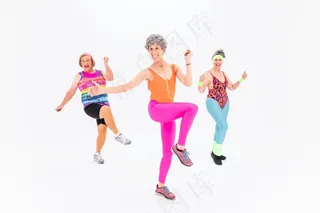 老年人健美操动作图片