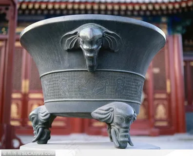 传统工艺-象头足的鼎