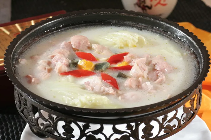 锅仔咸蛋肥肠22元 (1)