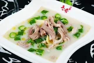 川菜湘菜高清菜谱 青椒焖肚条