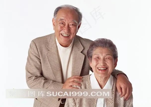老人夫妻合照