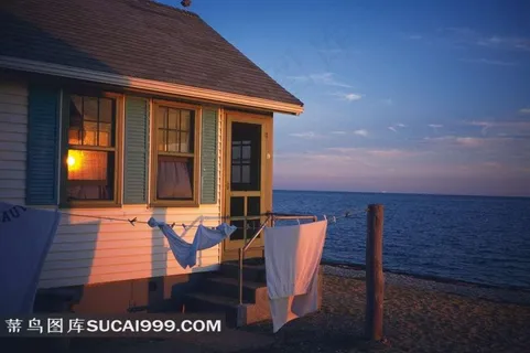 大海边晾晒衣服小房子 大海边晾晒衣服小房子