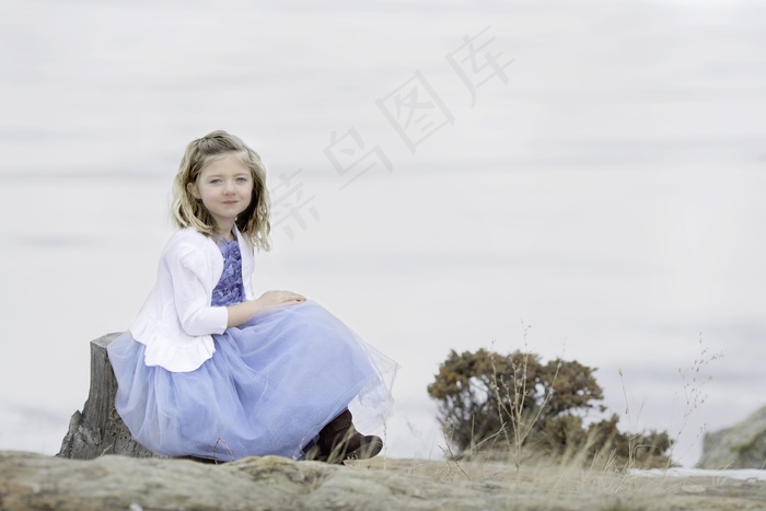 清新唯美可爱的女孩摄影图片