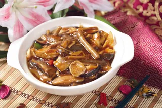 粤菜1082蚝皇什菇煲