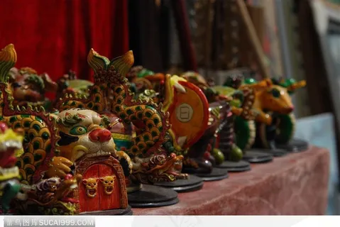 北京老建筑-十二生肖瓷像