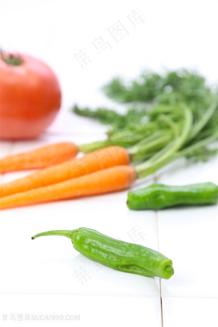 新鲜的素食蔬菜胡萝卜