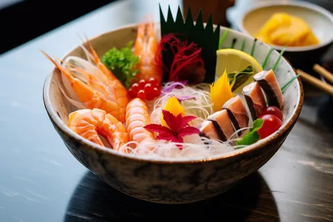 刺身平盘虾摄影图