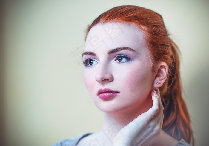 清新唯美欧美可爱的女孩摄影图片