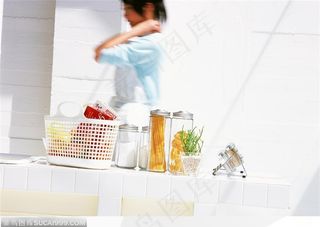 居家生活-干净的厨房