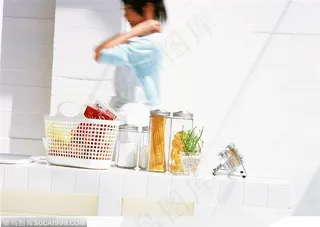 居家生活-干净的厨房
