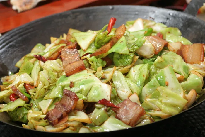 干锅牛心菜15元
