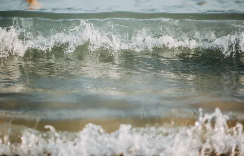 大海浪花高清图片 大海浪花高清图片