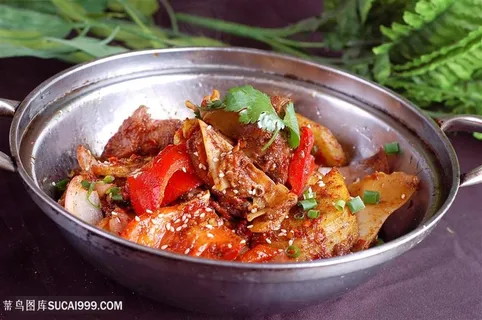 中华美食热干锅爽脆摄影图 中华美食热干锅爽脆摄影图
