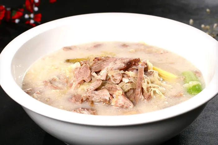 D00145酸菜炖羊肉 (10)