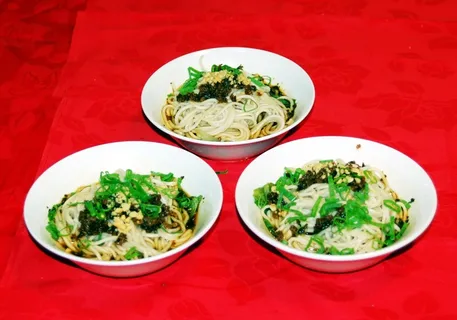 面条 (3) 面条 (3)