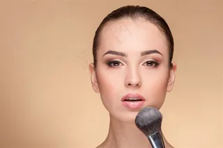 刷子和国外美女